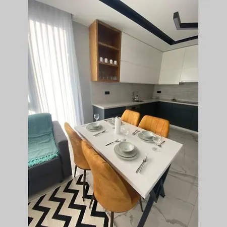 Lovely Citycentre Appt. Within 300M To The Beach Apartmán *