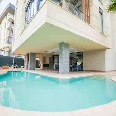 Lovely Citycentre Appt. Within 300M To The Beach Apartmán