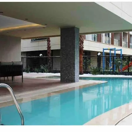 Apartmán Lovely Citycentre Appt. Within 300M To The Beach